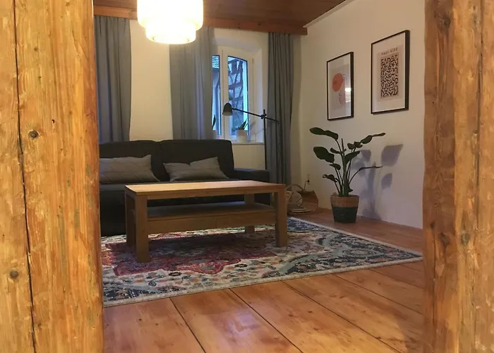 Rotes Haus Апартаменты Шнайттах